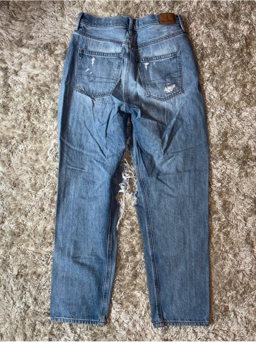 American Eagle Outfitters Light Blue Distressed Boyfriend Jeans - Picture 3 of 7